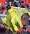 Florence Welch no es sólo famosa por su buena música y el éxito que con ella ha conseguido, sino por su osadía y buen gusto por la moda