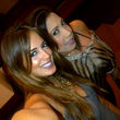 Shannon De Lima, junto a una amiga suya