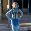 AnnaLynne McCord vestida de Avatar