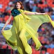 Florence Welch no es sólo famosa por su buena música y el éxito que con ella ha conseguido, sino por su osadía y buen gusto por la moda Florence Welch no es sólo famosa por su buena música y el éxito que con ella ha conseguido, sino por su osadía y buen gusto por la moda