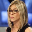 Jennifer Aniston muy intelectual con gafas de pasta Jennifer Aniston muy intelectual con gafas de pasta