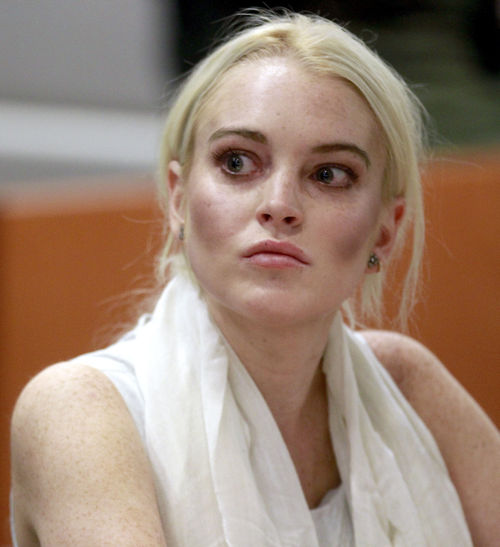 Lindsay Lohan - Lindsay Lohan parece ser adicta a los problemas con la ley - Ahora ha trascendido que evadía impuestos Lindsay Lohan - Lindsay Lohan parece ser adicta a los problemas con la ley - Ahora ha trascendido que evadía impuestos